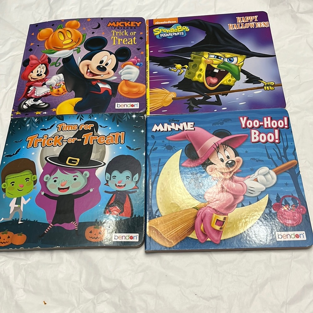 New Lot 4 Halloween Board Books, disney, Nickelodeon,